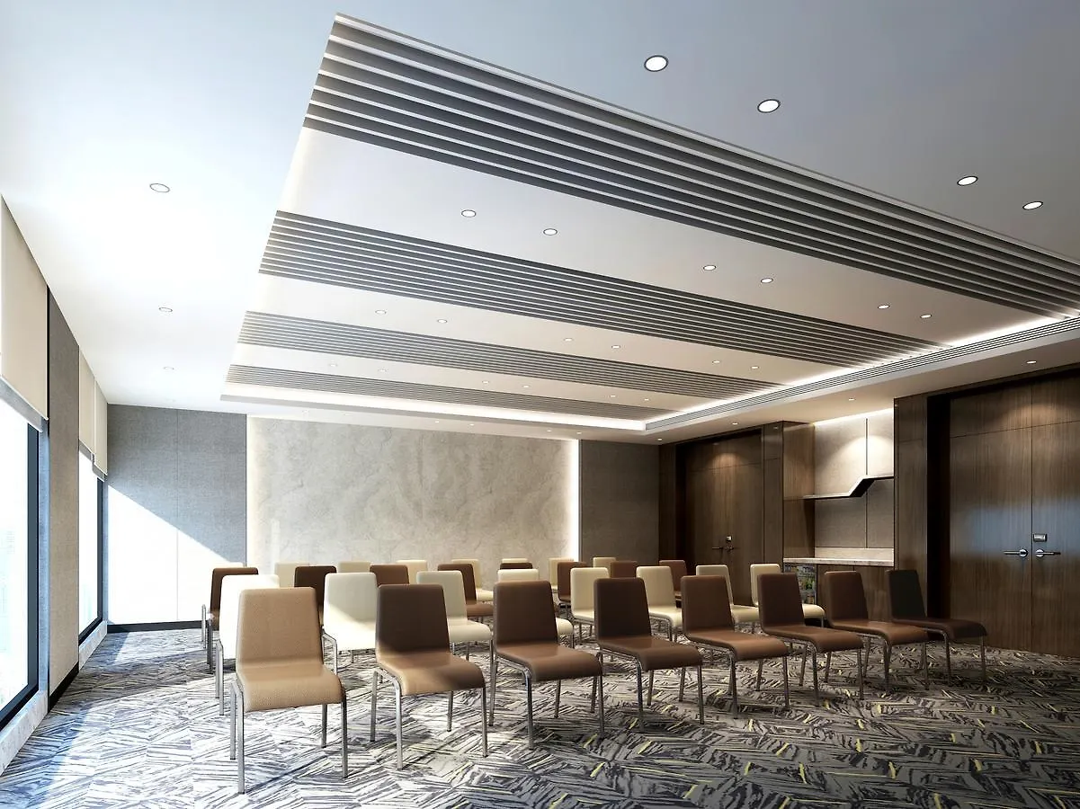 Hyatt Place Zhuhai Jinshi 4*,